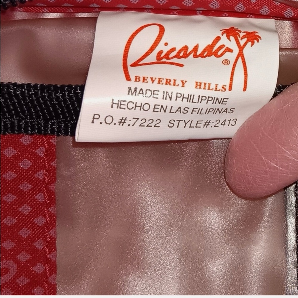 Red Ricardo Beverly Hills toiletry bag - Picture 10 of 10
